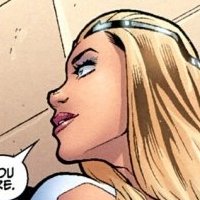 Elli Stark Naken