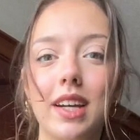 Ellie Jolly Naken