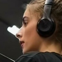 Elora Gummerson Naken
