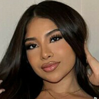 Elsy Guevara Naken
