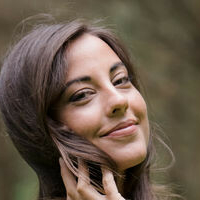 Em Woods Naken