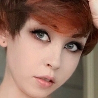 Ember Wolf Naken