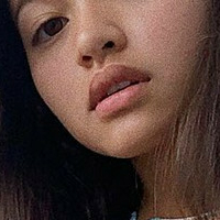 Emily Huynh Naken