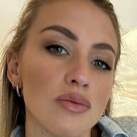 emilyk8z Naken