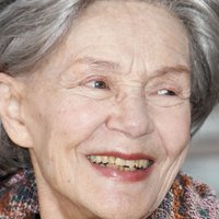 Emmanuelle Riva Naken