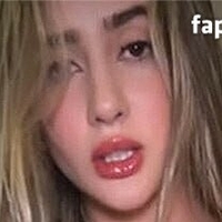 emmaseverinafree Naken