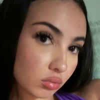 emvlina Naken