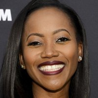 Erika Alexander Naken