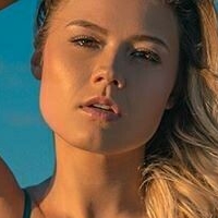 Erin Nicole Naken