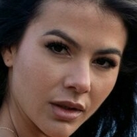 Estefania Pahe Naken