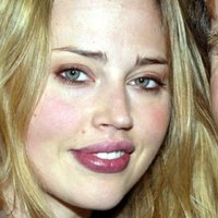 Estella Warren Naken