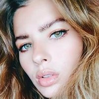 Eugenia Suarez Naken