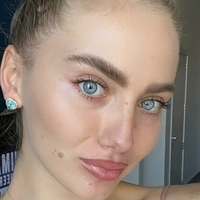 eva_e Naken