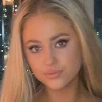 Faye Hanson Naken