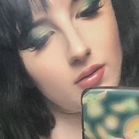 Femmeren Naken