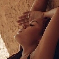 Fine Chyna Naken