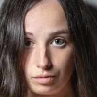 Francesca Amiseri Naken