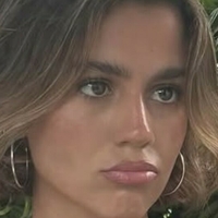 Gabriela Flores Naken