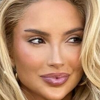 Gabrielle Araujo Naken