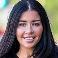 Gemma Lee Farrell Naken