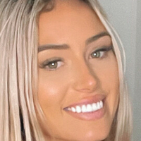 Georgina Gentle Naken