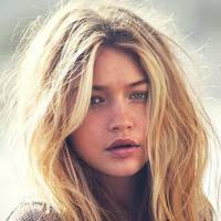 Gigi Hadid Naken