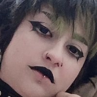 Gremlinbxtch Naken