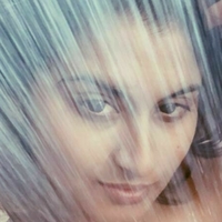 Gunjan Aras Naken