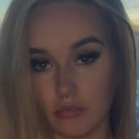 Hailey F Naken