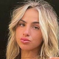 Hanna Cavinder Naken
