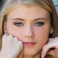 Hannah Hays Naken