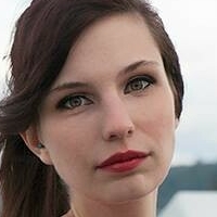 Hannah Jade Naken