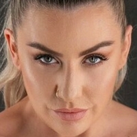 Herrydn Naken