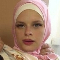 Hijab Naken