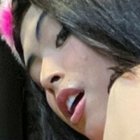 Hillary Fabii Naken