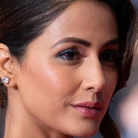 Hina Khan Naken
