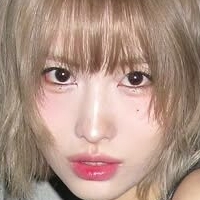 Hirai Momo Naken