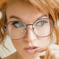 Hollie Bennett Naken