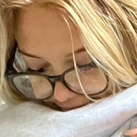Hollie Chamberlain Naken