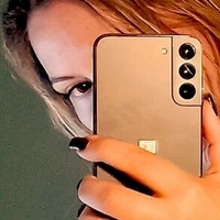Holliehotwife Naken