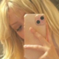 hollikitten Naken