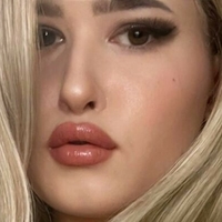 Holly Hawthorne Naken