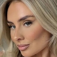 Holly McAllister Naken