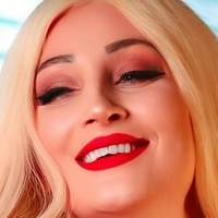 Holly Wolf Naken