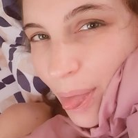 HornyJulia Naken