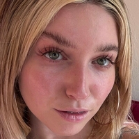 Inaleigh Naken