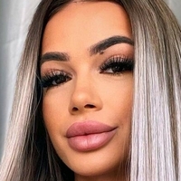 Ioana Neaçsu Naken