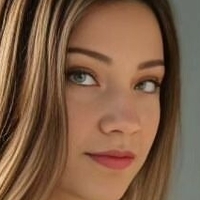 Isabella Kozlov Naken