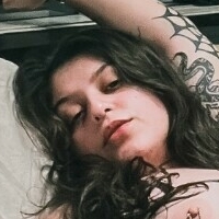 Isabella Medeiros Naken