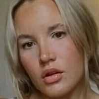 Isisxox Naken